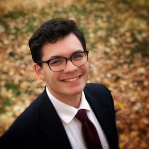 Meet your Posher, Logan